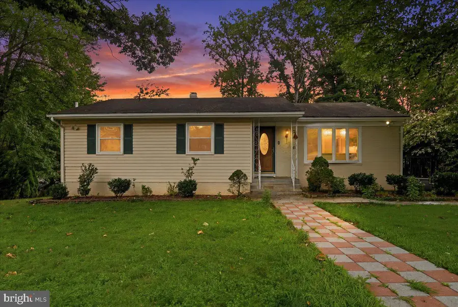 131 Casmar St Se, Vienna, VA 22180 - #2