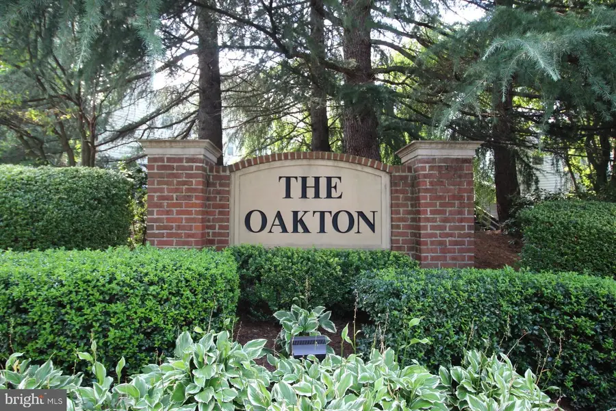 10118 Oakton Terrace Rd #10118, Oakton, VA 22124 - #2