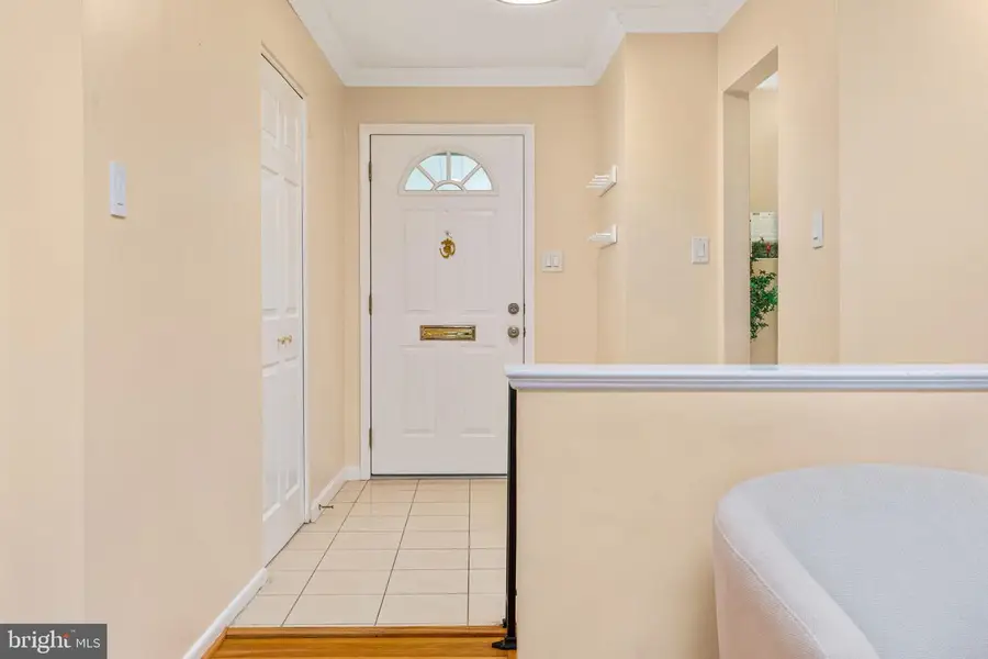 8520 Pepperdine Dr, Vienna, VA 22180 - #3