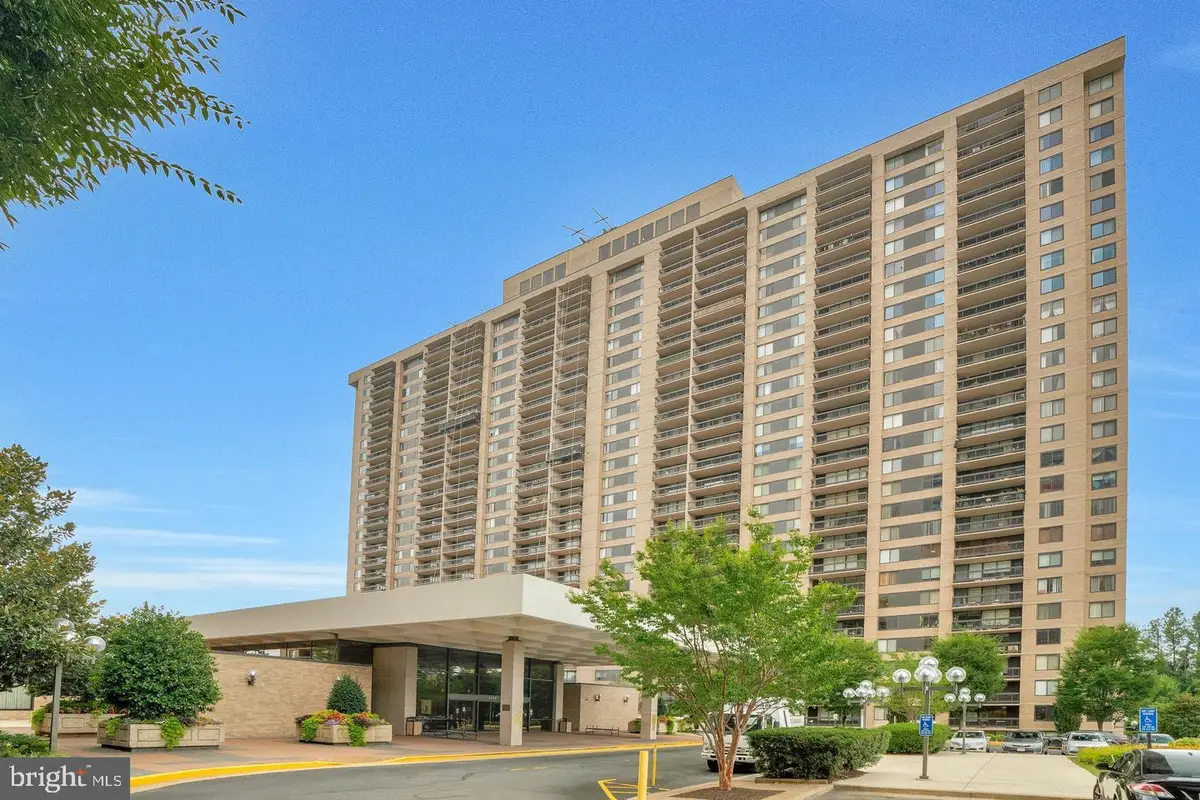 3709 S George Mason Dr #613, Falls Church, VA 22041 - #1