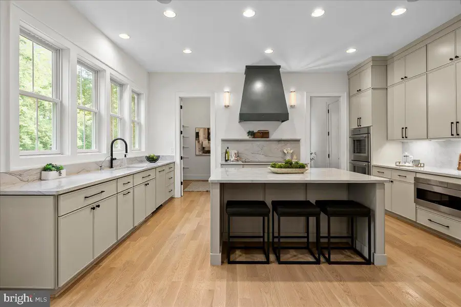 6706 Montour Dr, Falls Church, VA 22043 - #2
