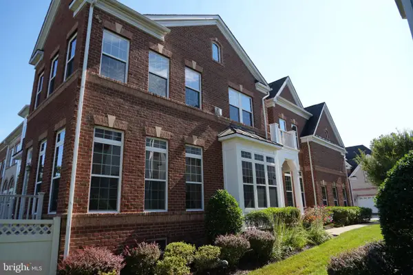3888 Billberry Dr, FAIRFAX, VA 22033