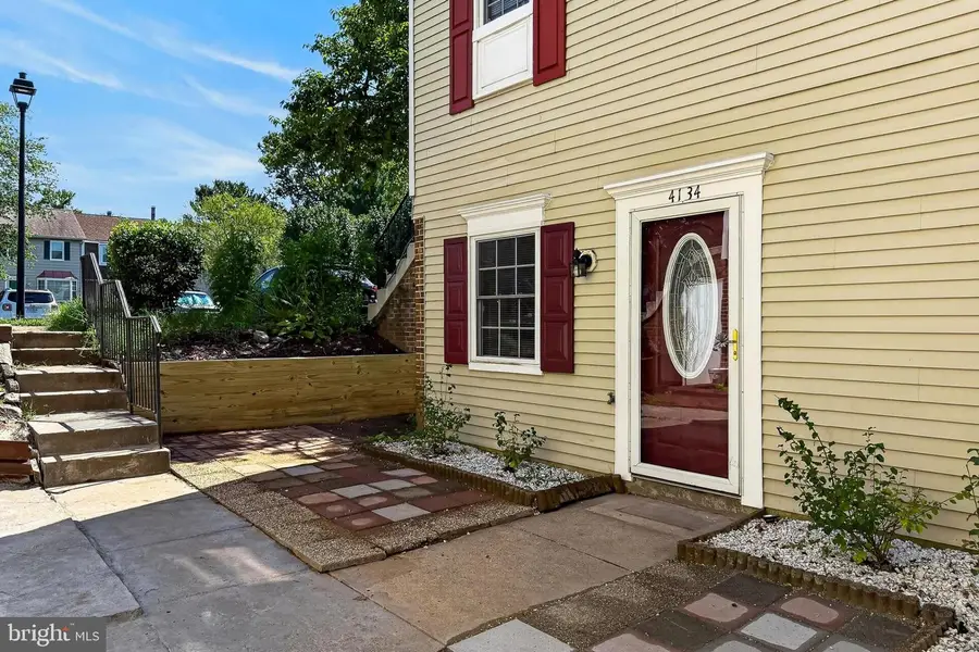 4134 Placid Lake Ct #60c, Chantilly, VA 20151 - #2
