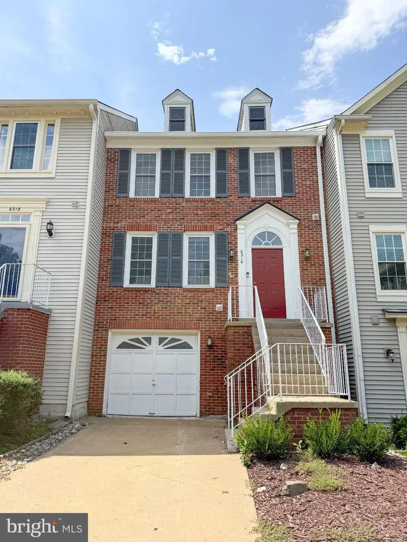 6316 John Charles Lndg, Centreville, VA 20121 - #1