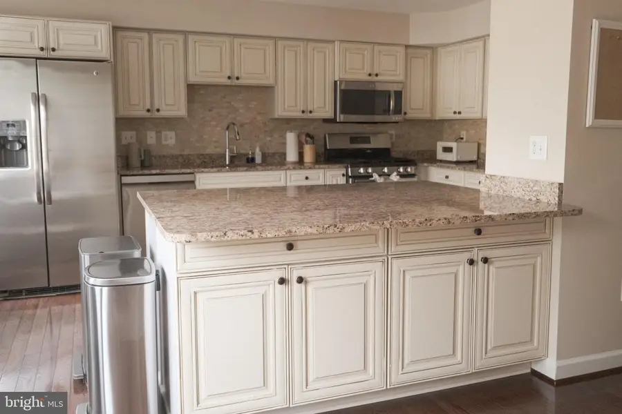 6316 John Charles Lndg, Centreville, VA 20121 - #3