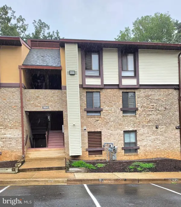 11641 Stoneview #12c, RESTON, VA 20191