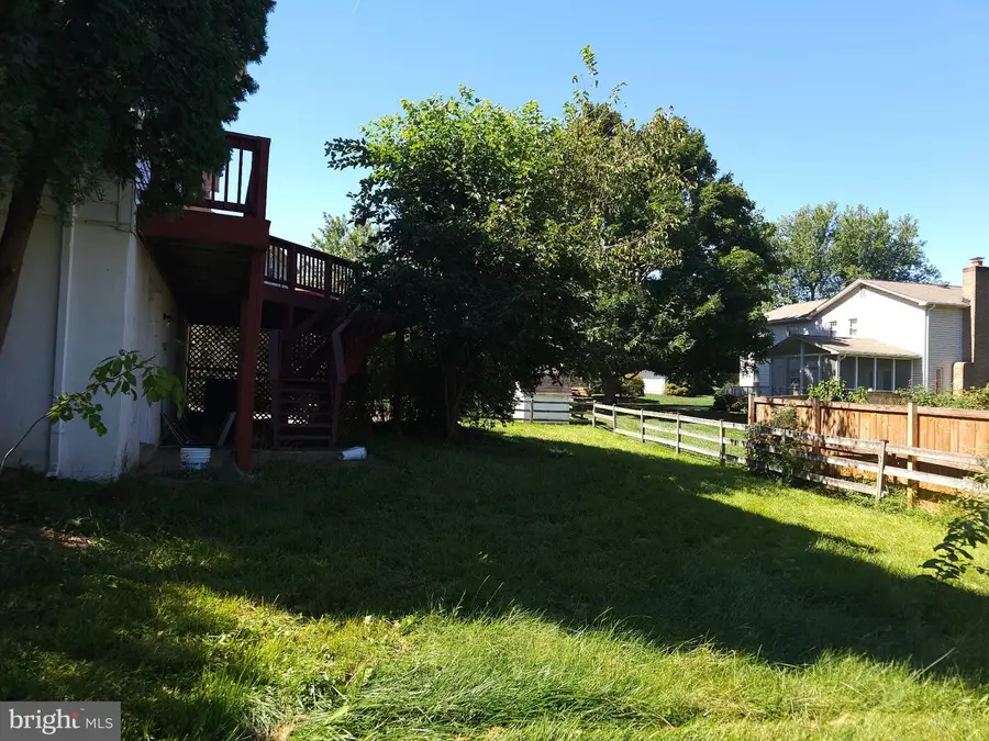 13824 Poplar Tree Rd, Chantilly, VA 20151 - #2