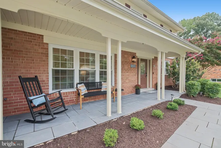 5319 Stonington Dr, Fairfax, VA 22032 - #3
