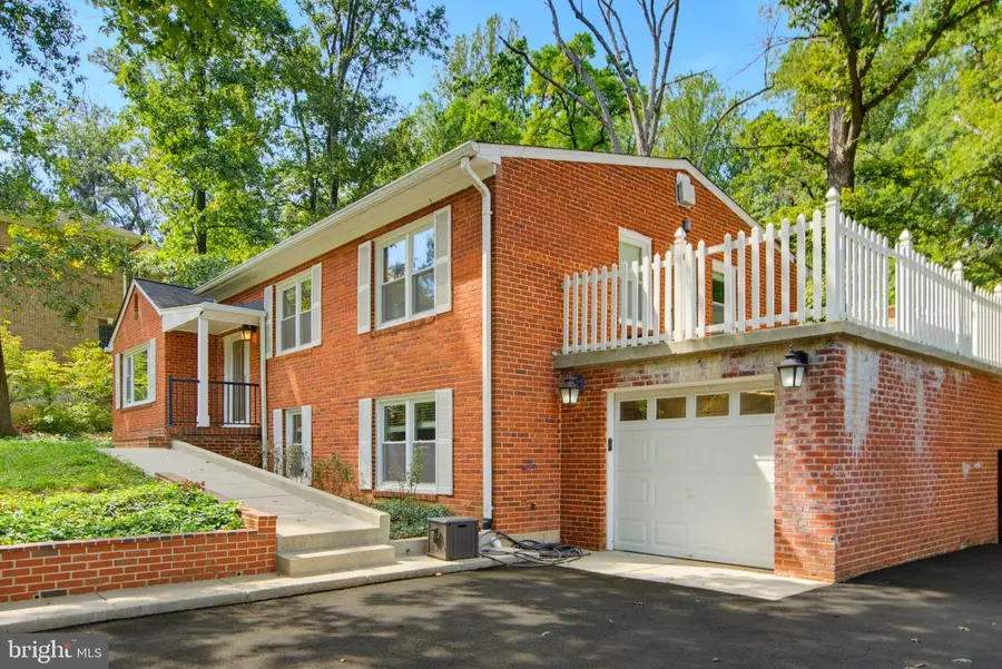 2244 Providence St, Falls Church, VA 22043 - #3