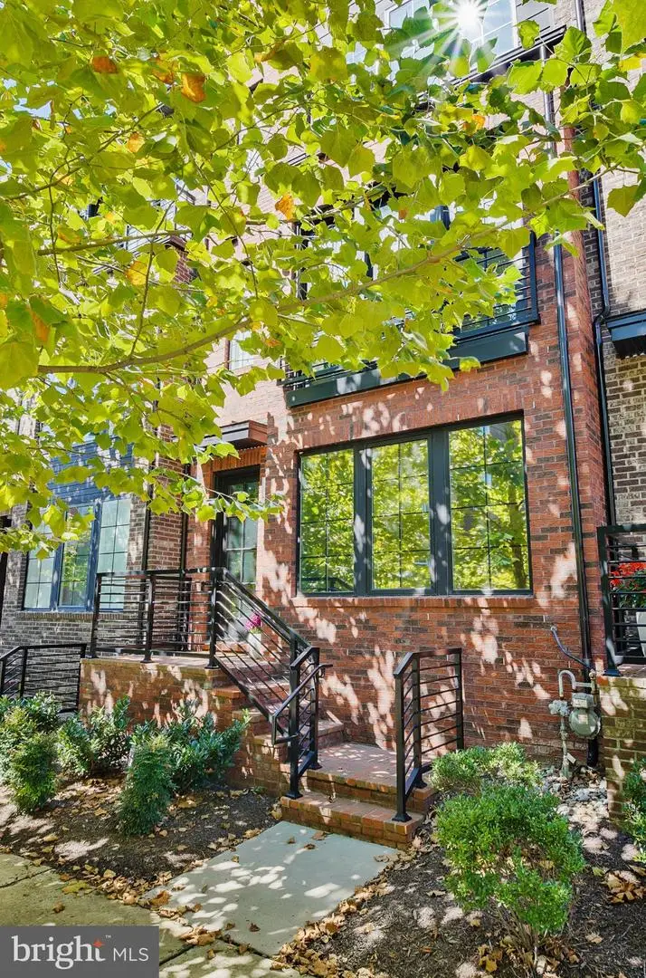 1962 Roland Clarke Pl, Reston, VA 20191 - #1