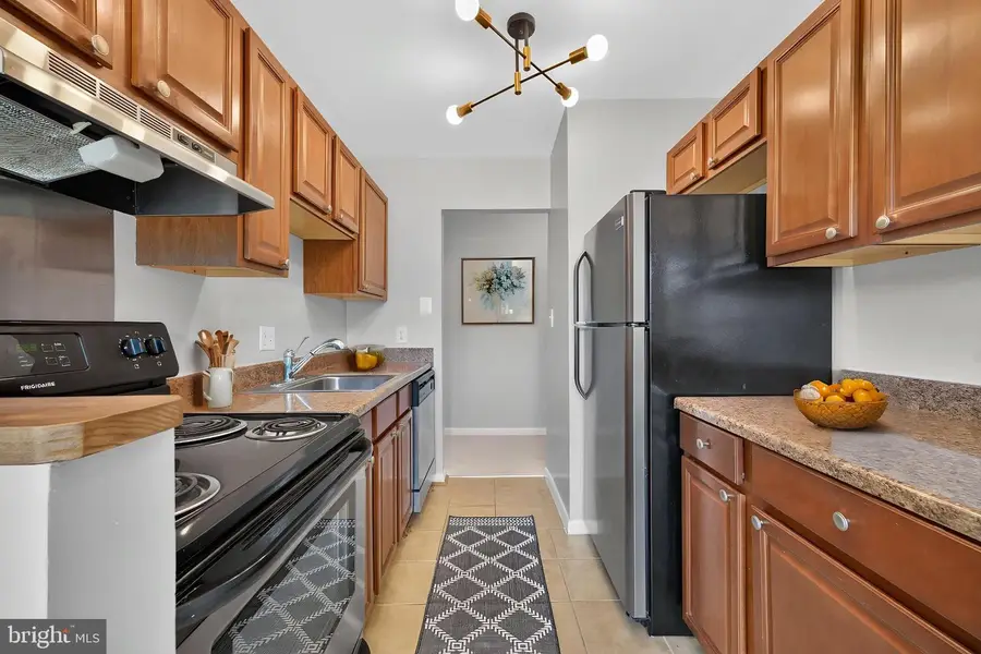 6437 Richmond Hwy #203, Alexandria, VA 22306 - #3