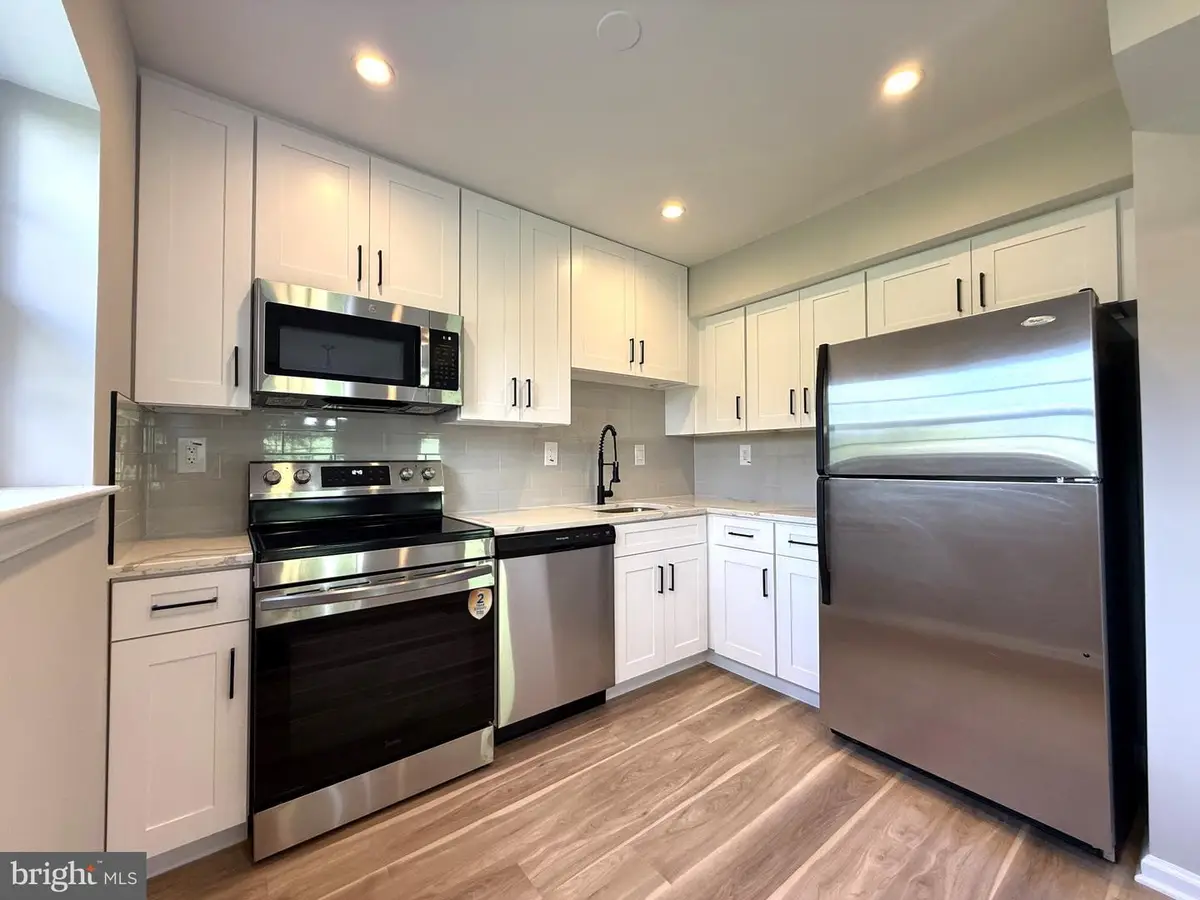 4148 Pleasant Meadow Ct #109c, Chantilly, VA 20151 - #1