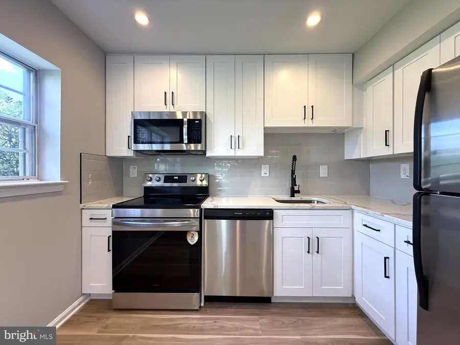 4148 Pleasant Meadow Ct #109c, Chantilly, VA 20151 - #2
