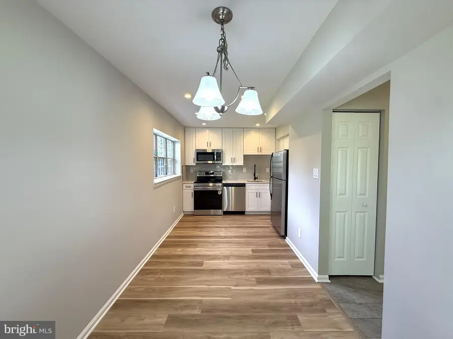 4148 Pleasant Meadow Ct #109c, Chantilly, VA 20151 - #3