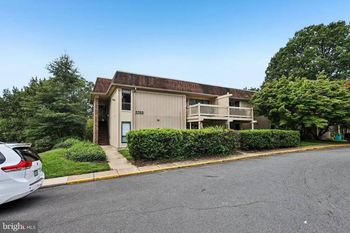 5765 Rexford Ct #e, Springfield, VA 22152 - #1
