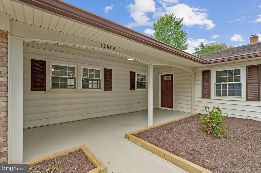 12806 Middleton Ln, Fairfax, VA 22033 - #2