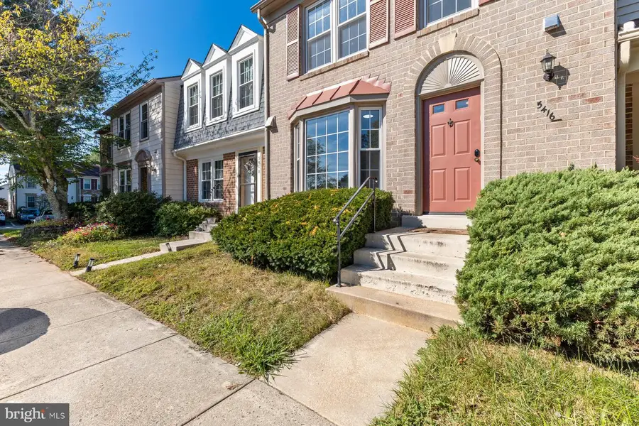 5416 New London Park Dr, Fairfax, VA 22032 - #2