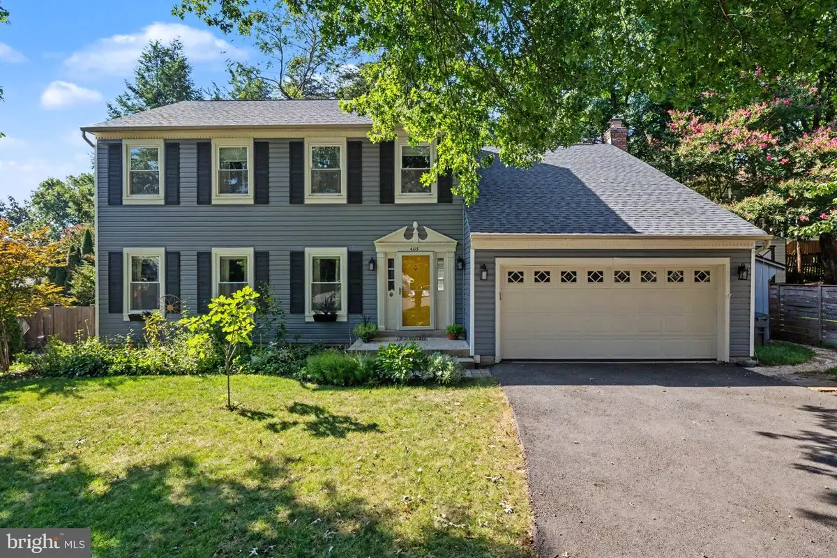 405 Madison Forest Dr, Herndon, VA 20170 - #1