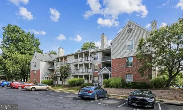 3921 Penderview Dr #1828, Fairfax, VA 22033 - #2