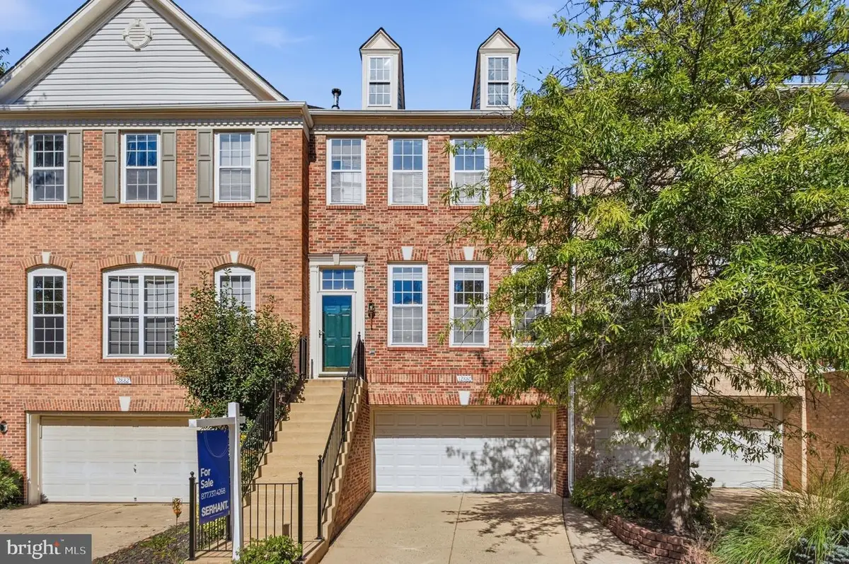 12880 Fair Valley Ct, Fairfax, VA 22033 - #1