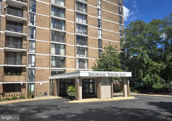 2311 Pimmit Dr #304, FALLS CHURCH, VA 22043