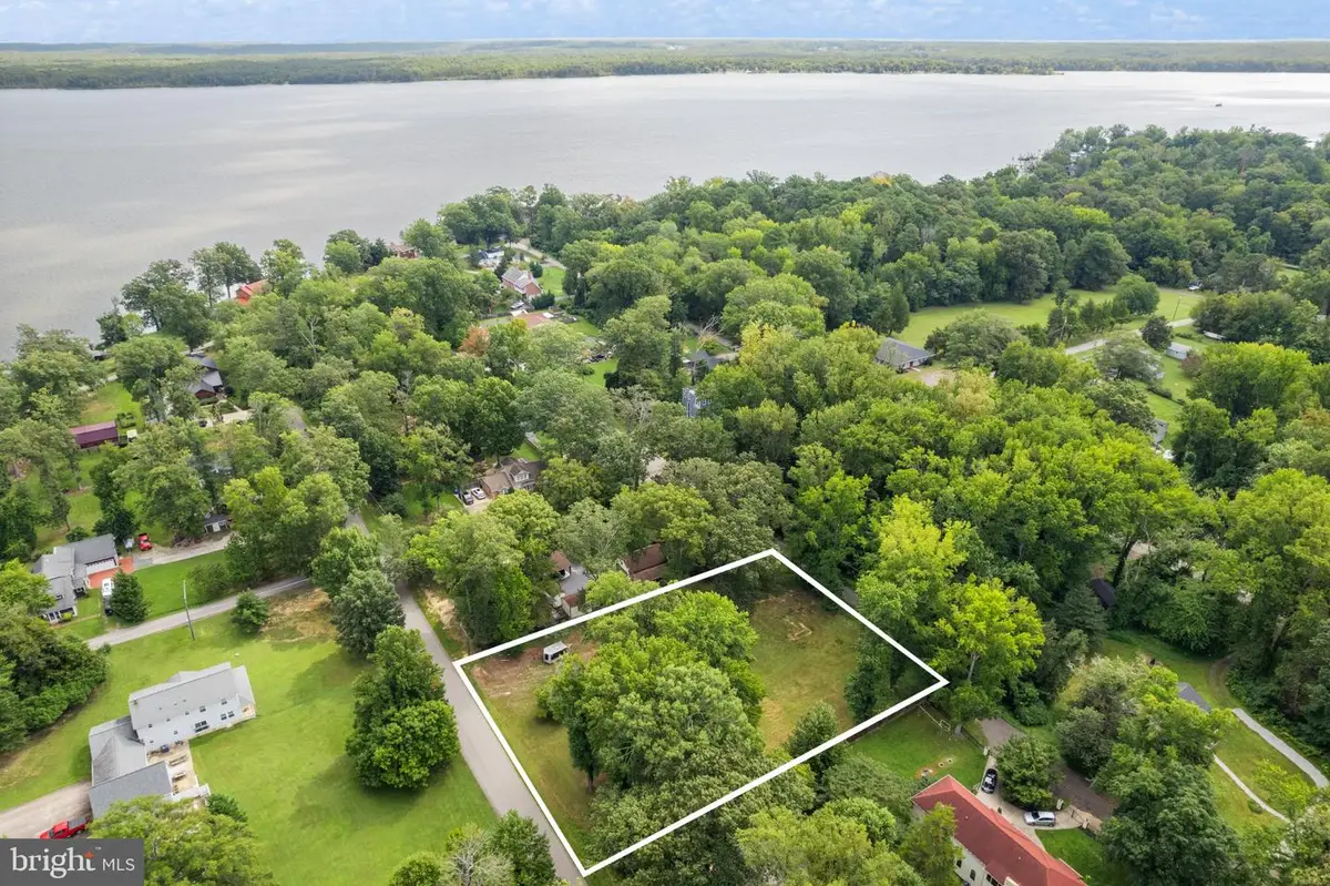 5963 Evergreen Trl, Lorton, VA 22079 - #1