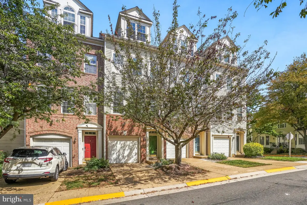 5313 Chieftain Cir, Alexandria, VA 22312 - #1