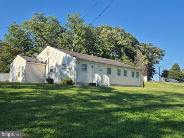 8200 Legion Dr, LORTON, VA 22079