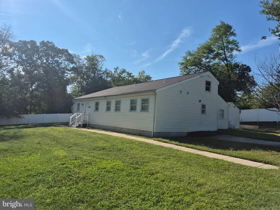 8200 Legion Dr, Lorton, VA 22079 - #3