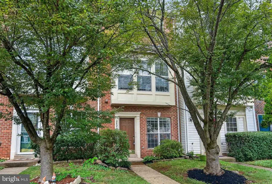 2426 Corn Crib Ct, Herndon, VA 20171 - #2