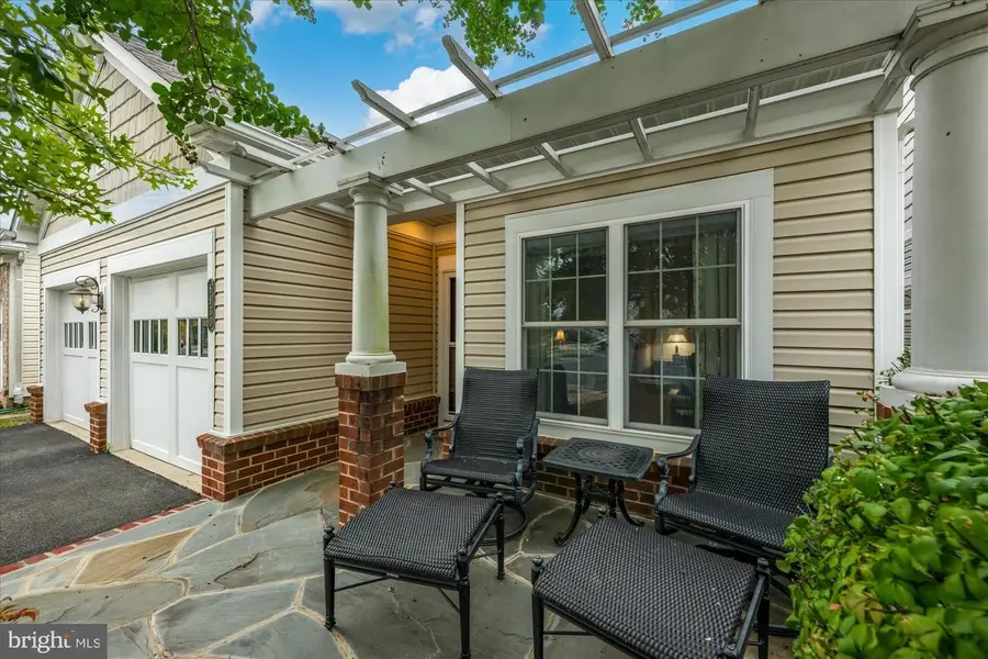 8930 Pink Carnation Ct, Lorton, VA 22079 - #3