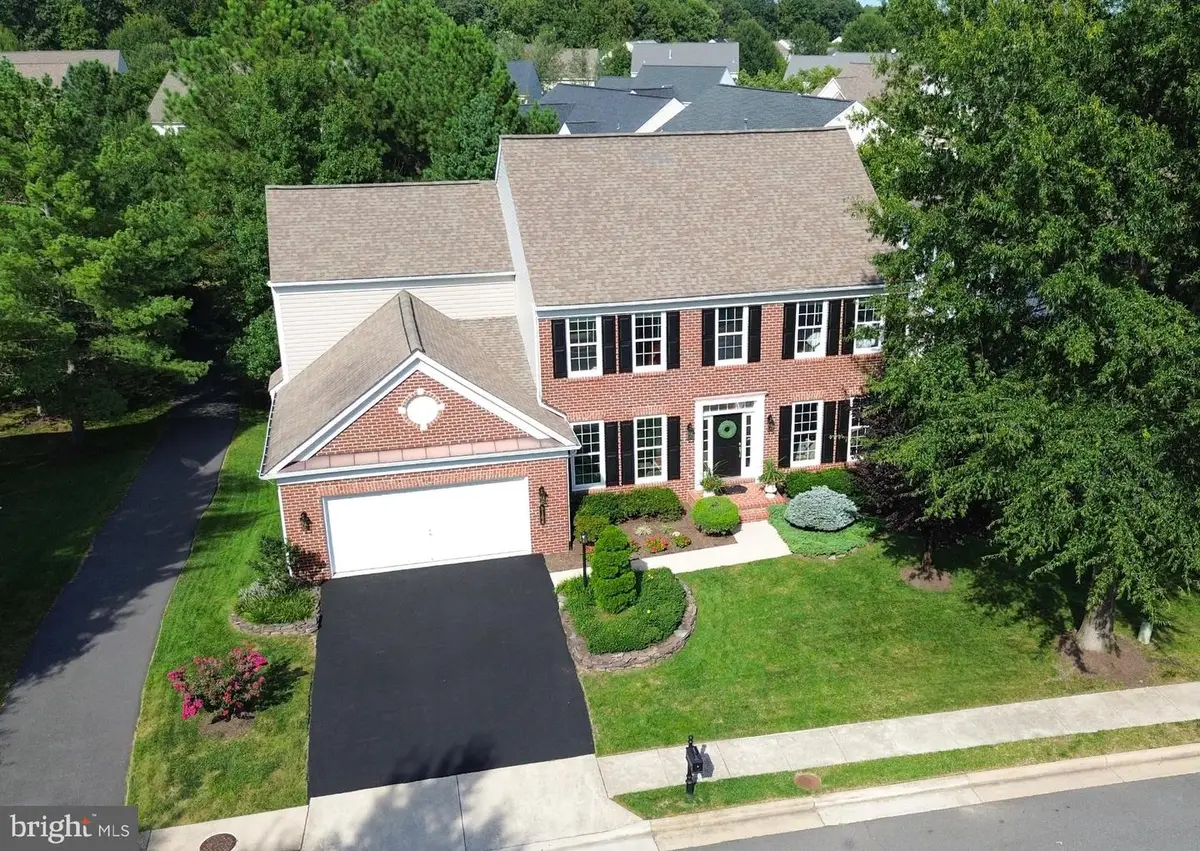 8164 American Holly Rd, Lorton, VA 22079 - #1