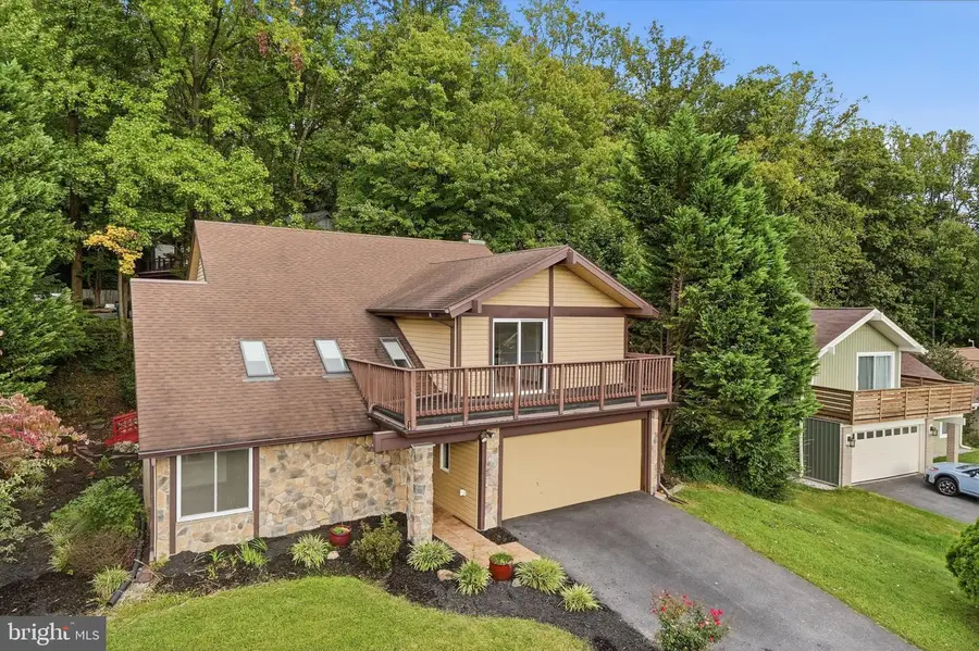 7818 Mulberry Bottom Ln, Springfield, VA 22153 - #3