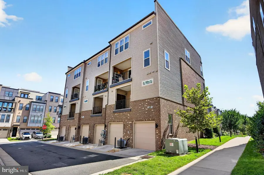 14429 Beckett Glen Cir #1001, Chantilly, VA 20151 - #3