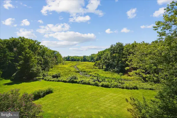 6631 Wakefield Dr #412, ALEXANDRIA, VA 22307