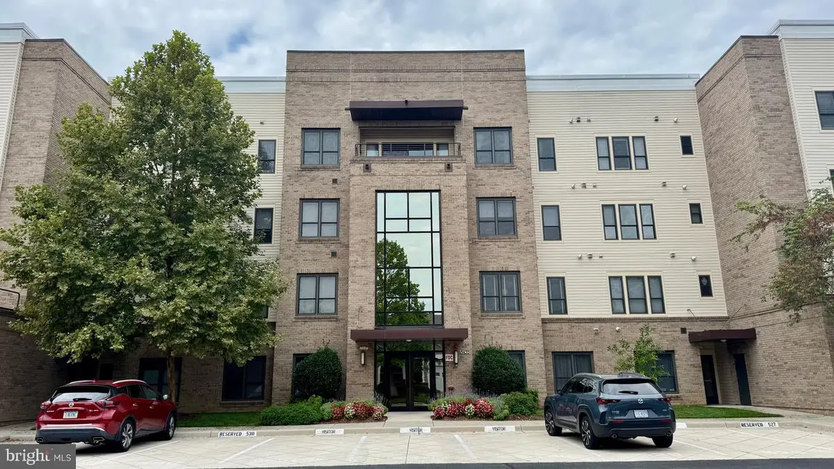 8435 Peace Lily Ct #214, Lorton, VA 22079 - #1