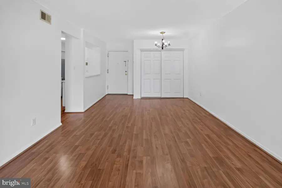 8509-a Barrington Ct, Springfield, VA 22152 - #3
