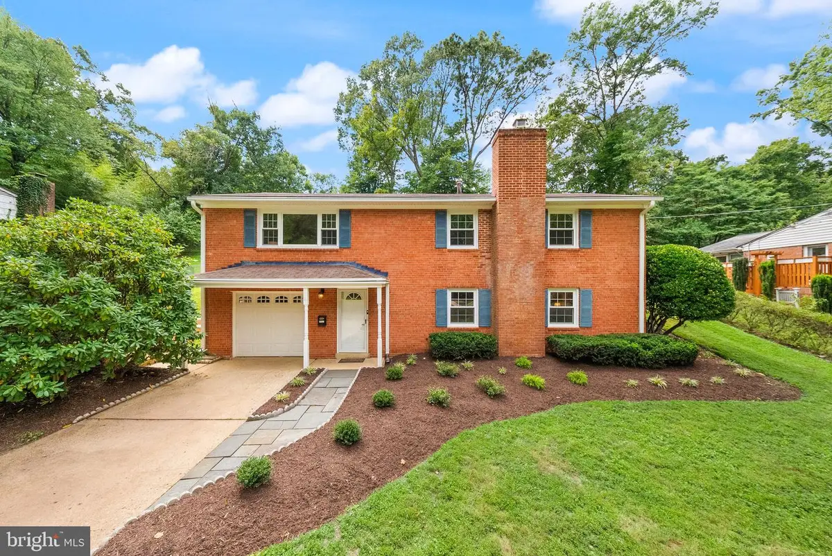 4426 Rockcrest Dr, Fairfax, VA 22032 - #1