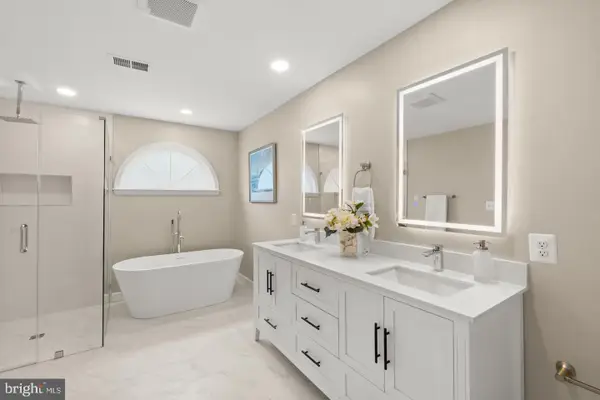 6312 Chaucer View Cir, ALEXANDRIA, VA 22304