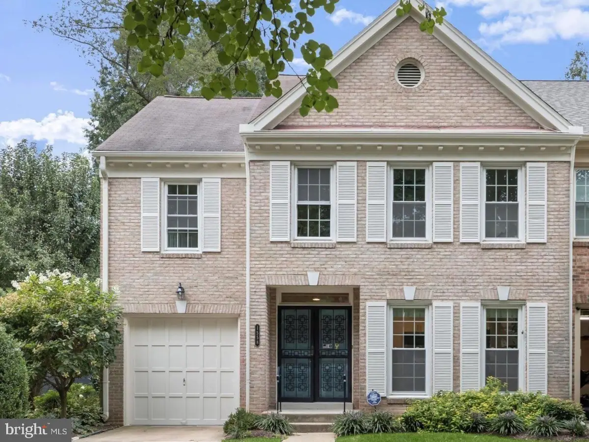 1558 Mclean Commons Ct, McLean, VA 22101 - #1