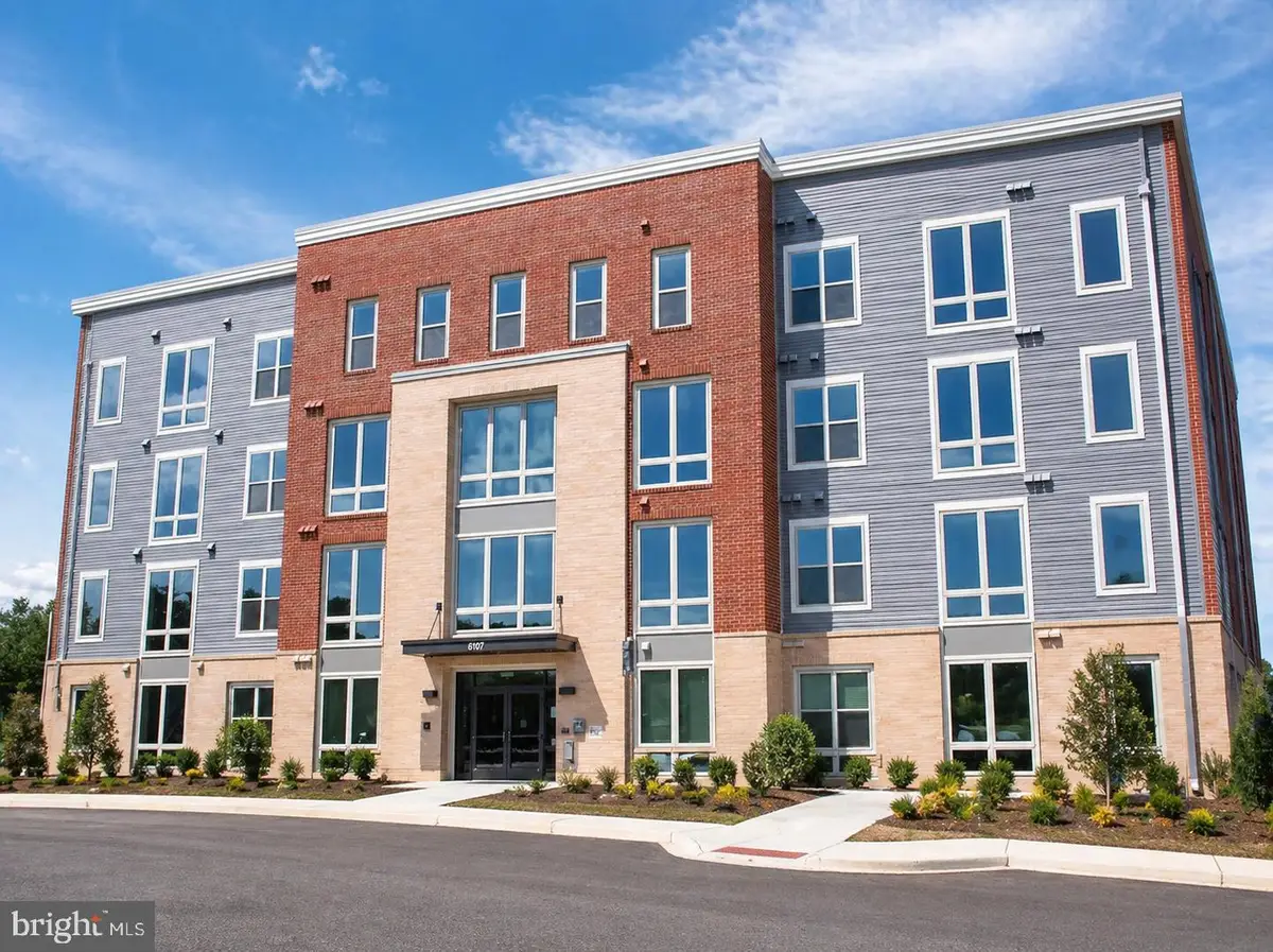 6107 Fairview Farm Dr #107, Alexandria, VA 22315 - #1