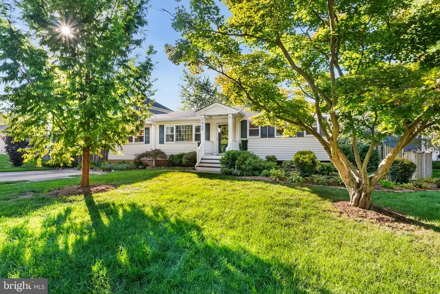 7420 Tillman Dr, Falls Church, VA 22043 - #2