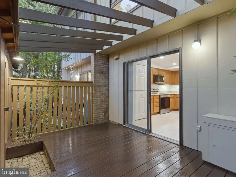 11908 Escalante Ct, Reston, VA 20191 - #3