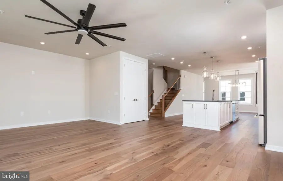 7459 Backett Wood Ter, McLean, VA 22102 - #3
