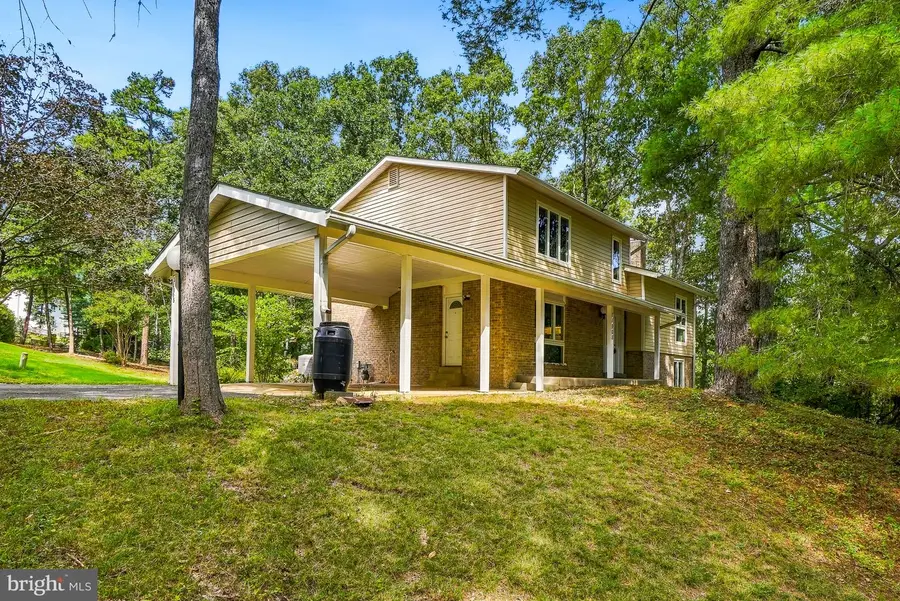 11005 Ring Rd, Reston, VA 20190 - #3