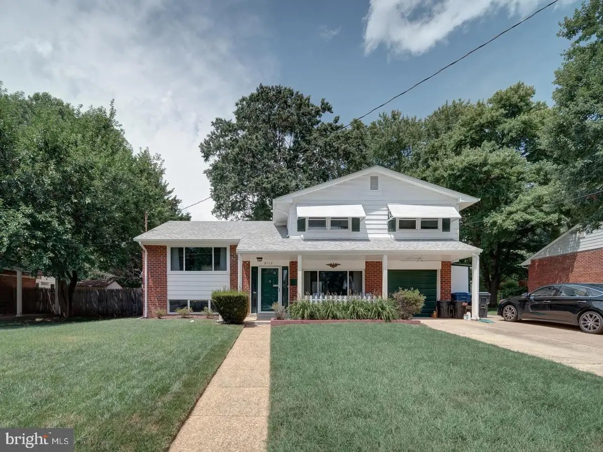 8912 Battery Rd, Alexandria, VA 22308 - #1
