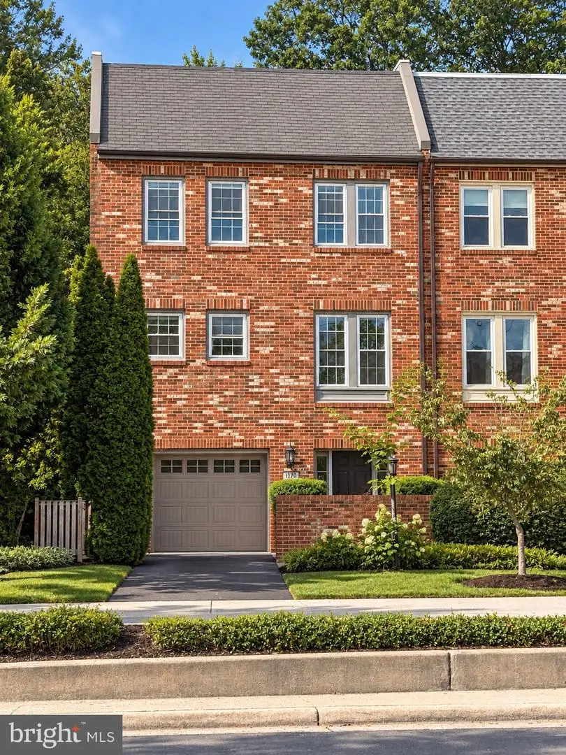 1570 Westmoreland St, McLean, VA 22101 - #1