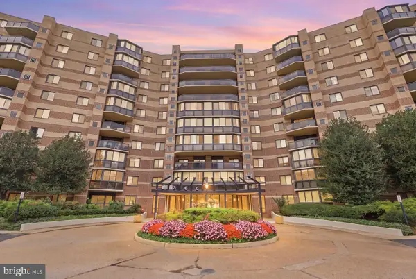 Address Withheld By Seller, MCLEAN, VA 22102