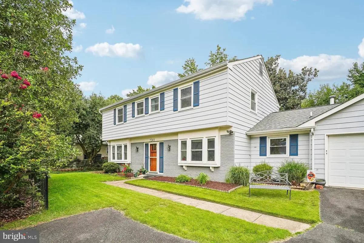 7243 Wickford Dr, Alexandria, VA 22315 - #1