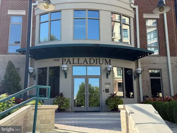 1450 Emerson Ave #203, MCLEAN, VA 22101